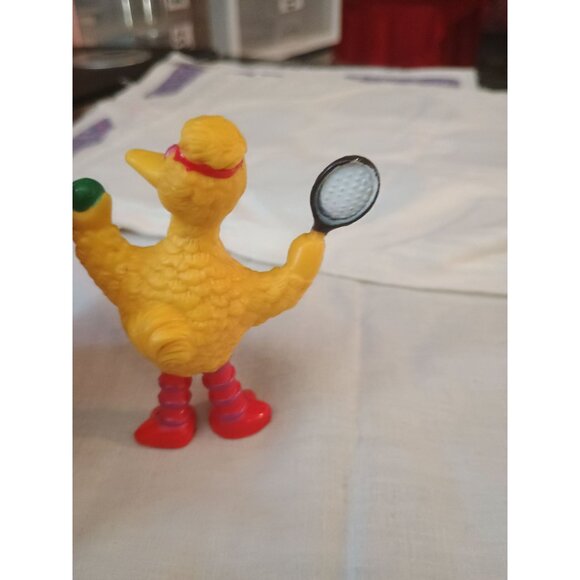 Vintage Big Bird Tennis Ball‎ Racquet PVC Figure Muppets Tara Toy Cake Topper 3" - Picture 2 of 8